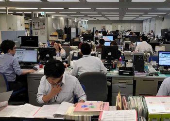 اليابان…تراجع الأجور الحقيقية يعمّق المخاوف بشأن تعافي الاستهلاك