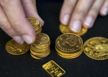 الذهب يسجل مستوى تاريخيًا جديدًا عند 3,722 دولارًا للأونصة