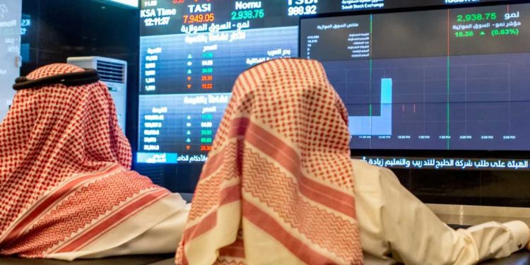 العدوان “الإسرائيلي” على قطر يربك أسواق الخليج وتدفع المؤشرات للتراجع