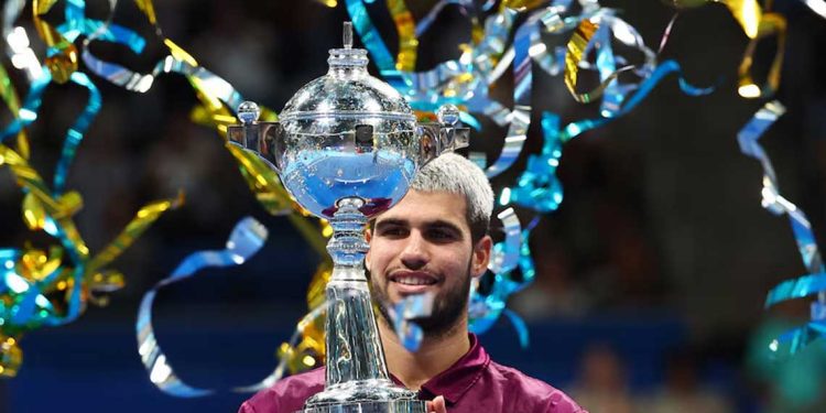 التتويج في طوكيو يزيد ألقاب ألكاراز إلى 24 في مسيرته