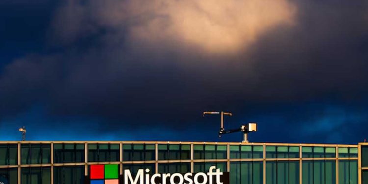 الذكاء الاصطناعي لتعقب الفلسطينيين …مايكروسوفت توقف خدماتها لوحدة “إسرائيلية”