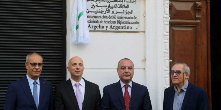 العلاقات الجزائرية-الأرجنتينية…لوحة تذكارية في قلب العاصمة