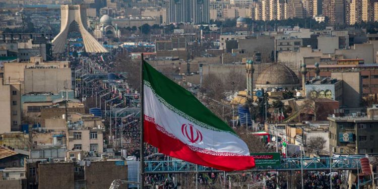 إيران تنفذ حكم الإعدام بحق متهم بالتجسس لصالح إسرائيل