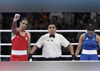 الملاكمة الإيطالية كاريني…نزال إيمان خليف دمر مسيرتي