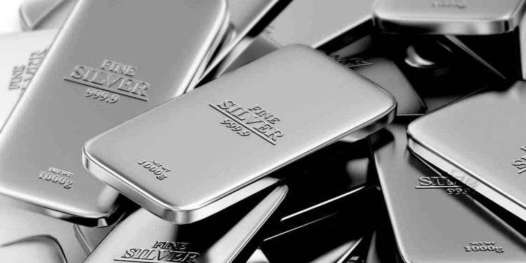 بعد الذهب جاء الدور على الفضة