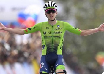 تادي بوغاتشر يعزز مكانته بين أساطير الدراجات بفوزه العالمي الثاني على التوالي