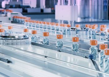 ترامب يهدد شركات الأدوية برسوم جمركية 100%