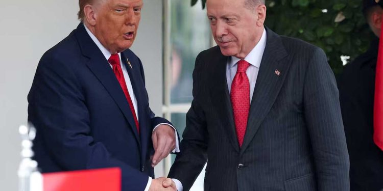ترامب…أمريكا قد ترفع العقوبات على تركيا