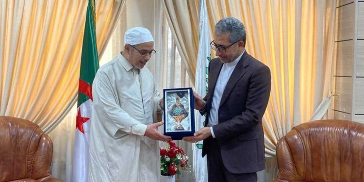 المجلس الإسلامي الأعلى يناقش التعاون الديني مع إيران