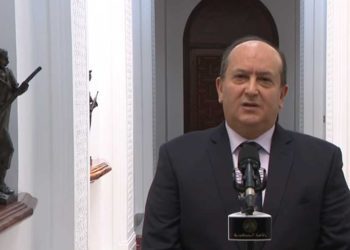 الوزير الأول الجديد يضع المواطن والاقتصاد في صدارة أولوياته