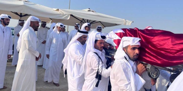 قطر…مراسيم دفن ضحايا العدوان الإسرائيلي