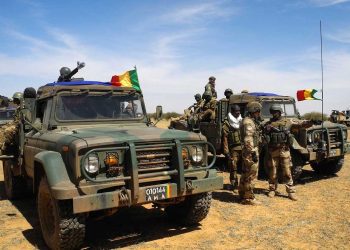 عقب اعتقال جاسوس فرنسي…توتر دبلوماسي بين باريس وباماكو