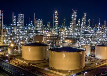 حريق محدود في مصفاة روسية بعد تحطم طائرة مسيرة