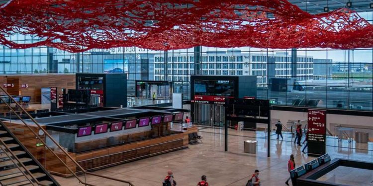 مطار برلين…أسبوع من التعطيل بسبب هجوم إلكتروني