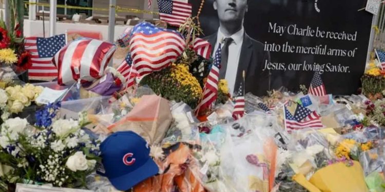 من هو الشخص الذي حذّر تشارلي كيرك قبل أيام من مقتله؟