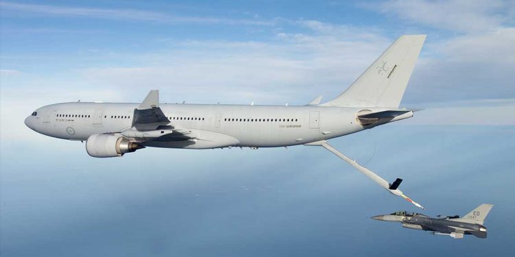 هل لعبت بريطانيا دورا قذرا في العدوان على قطر؟ وما سر طرد السفير؟