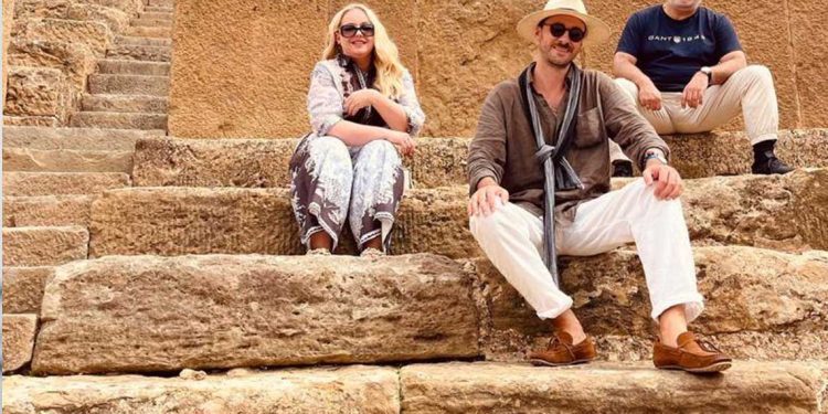 هل مر بيلا بارتوك عالم الفولكلور المجري بالجزائر ؟