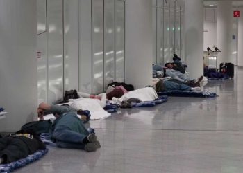 حادثة مطار ميونيخ…تعليق الرحلات بسبب رصد طائرات مسيرة