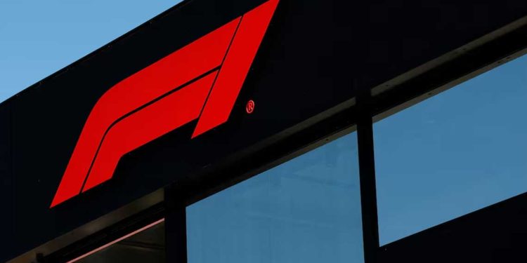 أبل تظفر بحقوق بث فورمولا 1 ضمن صفقة قياسية