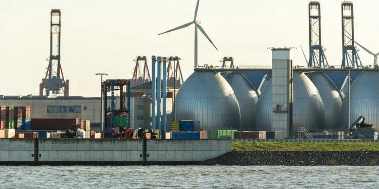 ألمانيا تسجل ارتفاعًا قياسيًا في واردات الغاز الطبيعي المسال خلال 2025