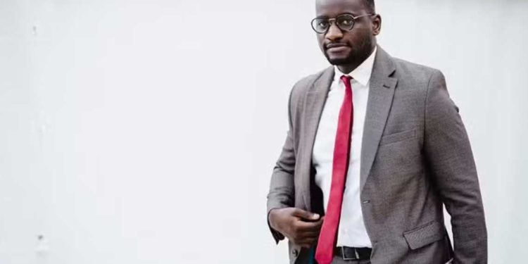 الإمارات وراء حملة تشويه إعلامي ضد نائب فرنسي ؟… خيوط فضيحة مالية تكشف تدخلات خفية