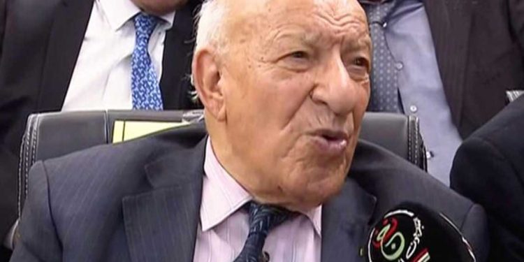 البروفيسور لزرق حسان.. عين الجزائر التي أضاءت دروب البصر