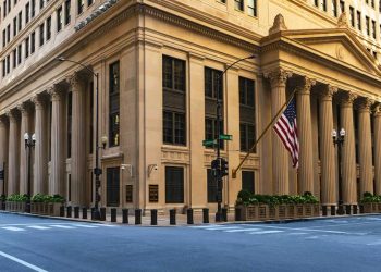 الأعلى في التاريخ…كم بلغ الدين العالمي ؟