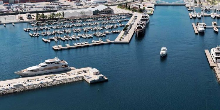 الجزائر مارينا… يقترب من الإنجاز بنسبة 72 بالمائة