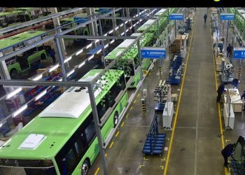 الجزائر وسلطنة عمان…نحو شراكة صناعية لتصنيع الحافلات والمركبات