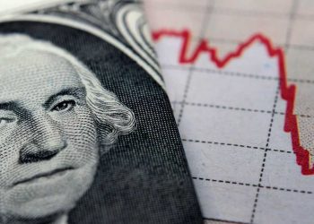 الدولار يسجل أكبر خسائر أسبوعية