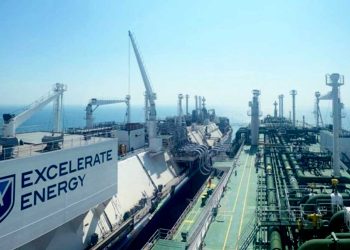 العراق يُبرم عقدًا مع Excelerate لإنشاء أول منصة عائمة للغاز الطبيعي