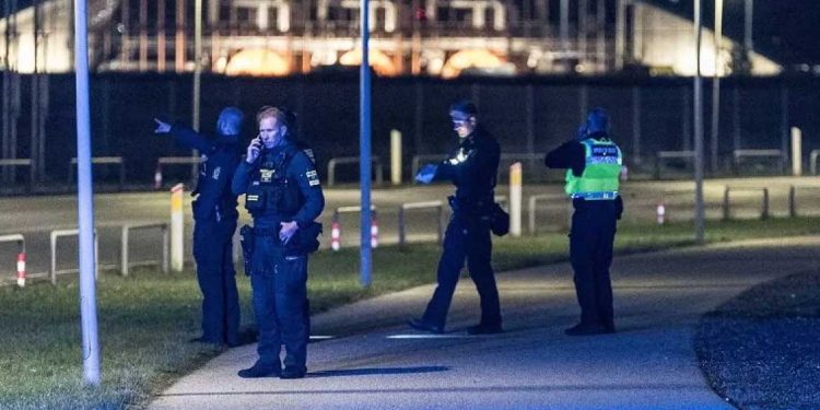 النرويج…حالة استنفار في مطار أوسلو بعد رصد طائرات مجهولة