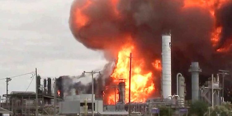 الولايات المتحدة…مقتل 18 شخصًا في انفجار ضخم