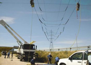 برنامج الطاقة يقترب من ربط 100 ألف مستثمرة فلاحية بالكهرباء