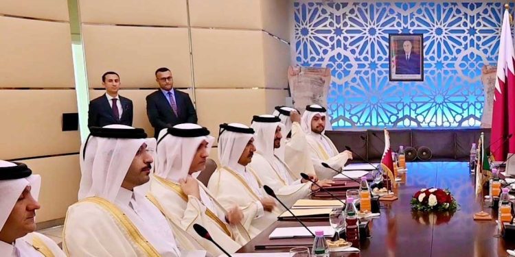 تعزيز التعاون الجزائري-القطري في مختلف المجالات