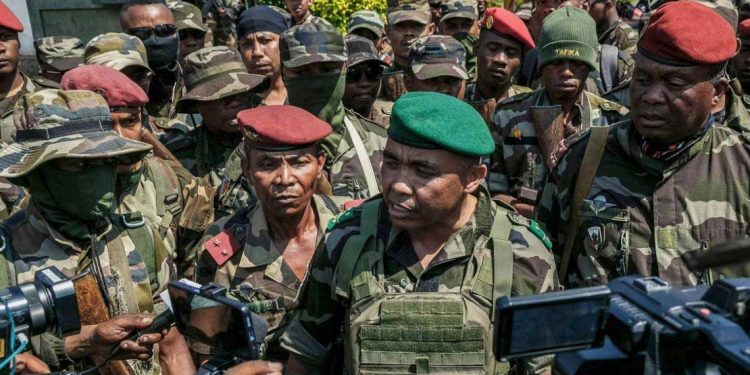 جيش مدغشقر يعلن نفسه قيادة عليا