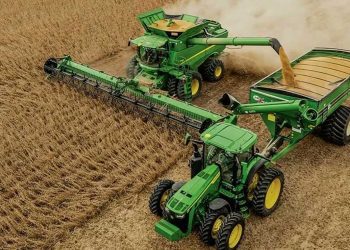 توفير المعدات الفلاحية محور اجتماع وزاري