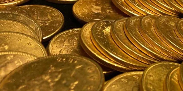 حين يعتم العالم… يلمع الذهب