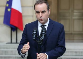 فرنسا….حكومة جديدة بقيادة لوكورنو وسط تحديات سياسية