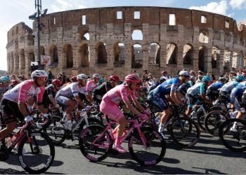 سباق إيطاليا للدراجات ينطلق من بلغاريا لأول مرة