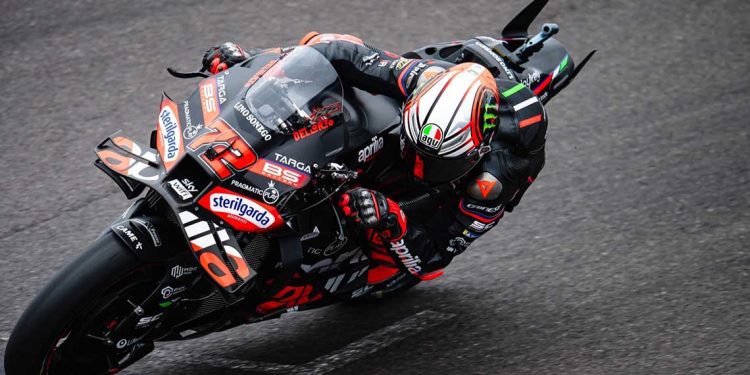 سباق الدراجات…تحطيم الرقم القياسي لأسرع لفة على الحلبة