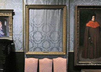 سرقة متحف اللوفر… تفاصيل سبع دقائق تهزّ العالم