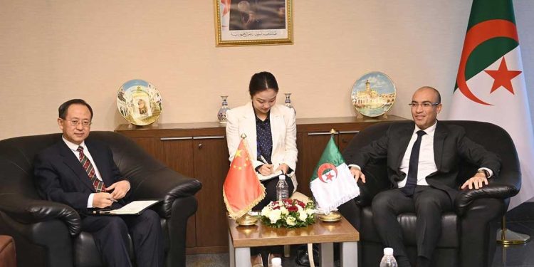 شراكة جزائرية صينية لدعم مشاريع التنمية الاقتصادية