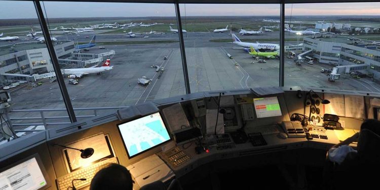 صوت المقاومة يستهدف مطارات في كندا والولايات المتحدة