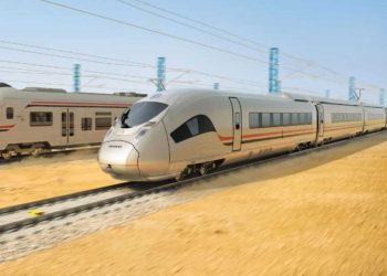 مصر تُطلق أول شبكة قطار كهربائي سريع في تاريخها