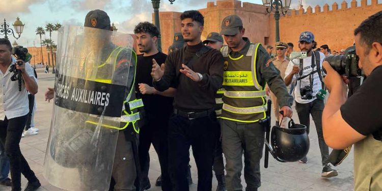 مقتل شخصين في احتجاجات الشبان بالمغرب