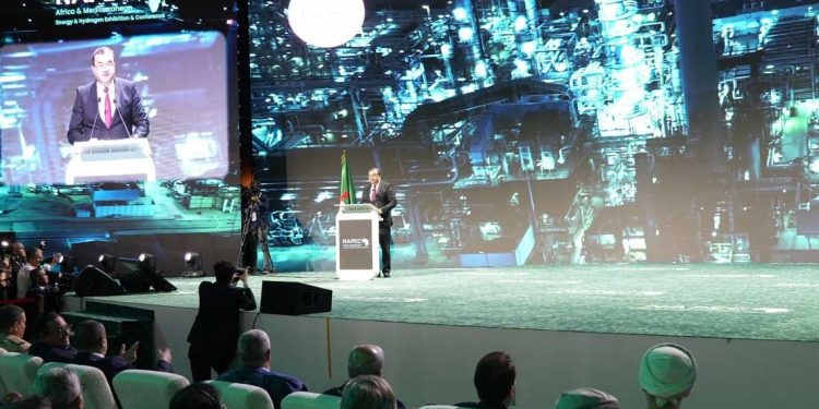 ناباك 2025…الجزائر تستعرض استراتيجيتها الطاقوية