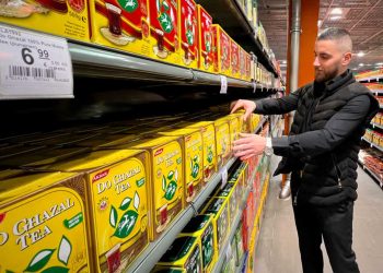 أكبر سلسلة بقالة في فنلندا توقف بيع السلع الإسرائيلية