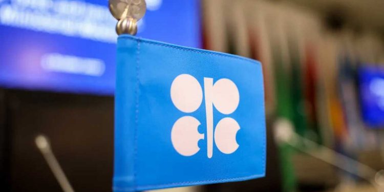 أسعار النفط ترتفع بعد قرار أوبك+ تعليق زيادة الإنتاج