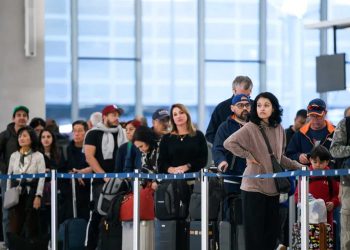 إغلاق الحكومة الأمريكية يعرقل الملاحة الجوية